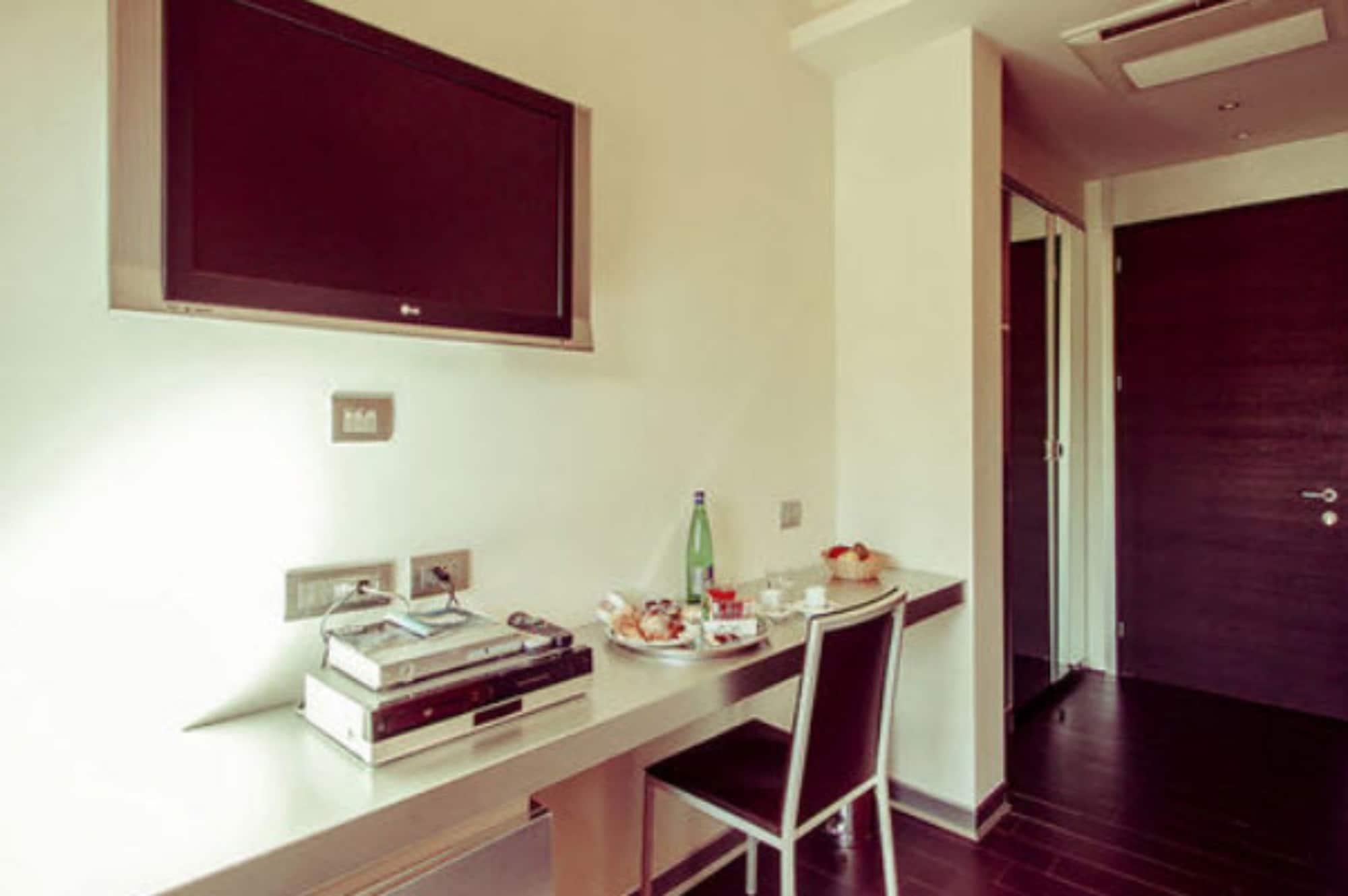 All Ways Garden Hotel & Leisure Roma Eksteriør bilde